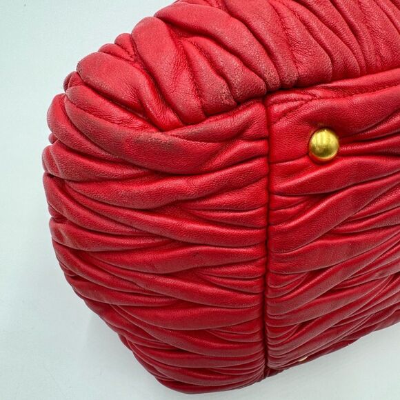 Auth Miu Miu Red Leather Quilted Matelesse 2way Bauletto Tote Bag Preloved Purse - Picture 11 of 16
